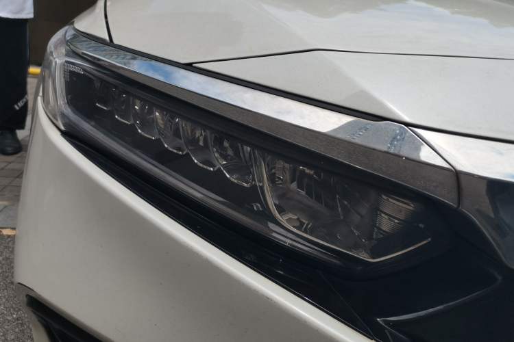 Used Honda Accord 2018 260TURBO Elite Edition China VI Right Front Headlight