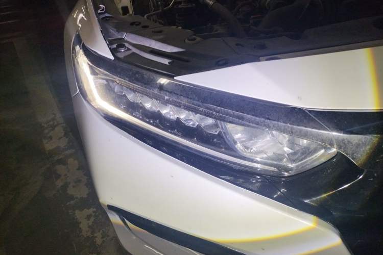 Used Honda Accord 2018 260TURBO Elite Edition China VI Right Front Headlight