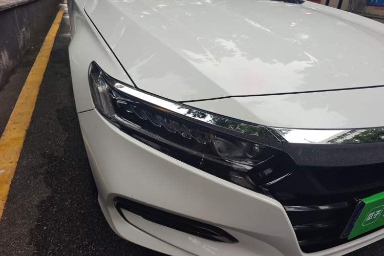 Used Honda Accord 2018 260TURBO Luxury Edition China VI Right Front Headlight