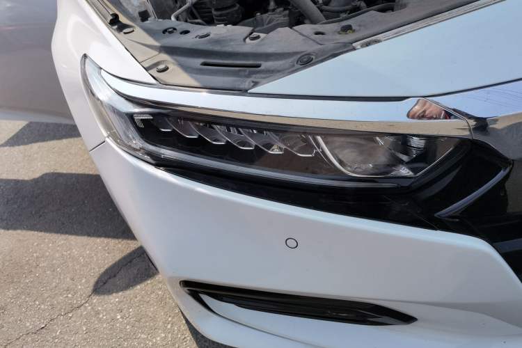 Used Honda Accord 2018 260TURBO Luxury Edition China V Emission Standard Right Front Headlight