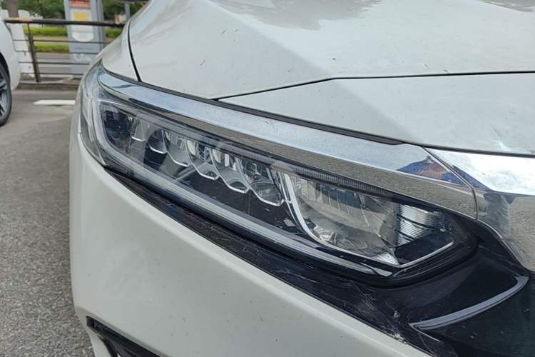 Used Honda Accord 2018 260TURBO Elite Edition China VI Right Front Headlight