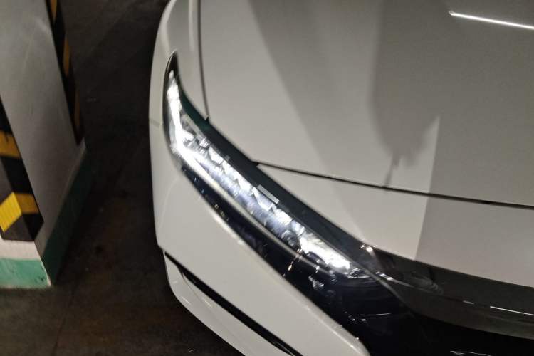 Used Honda Accord 2018 260TURBO Elite Edition China VI Right Front Headlight