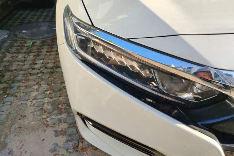 Used Honda Accord 2018 260TURBO Elite Edition China V Right Front Headlight