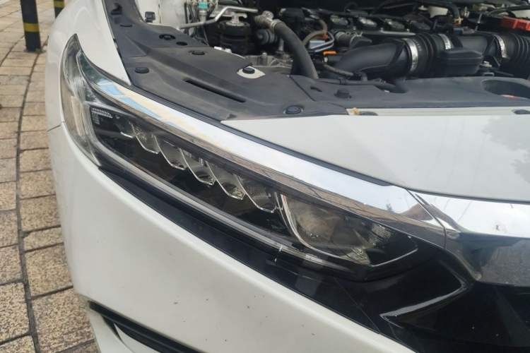 Used Honda Accord 2018 260TURBO Elite Edition China VI Right Front Headlight
