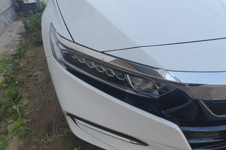 Used Honda Accord 2018 Rui·Hybrid 2.0L Rui Ku Edition China VI Right Front Headlight