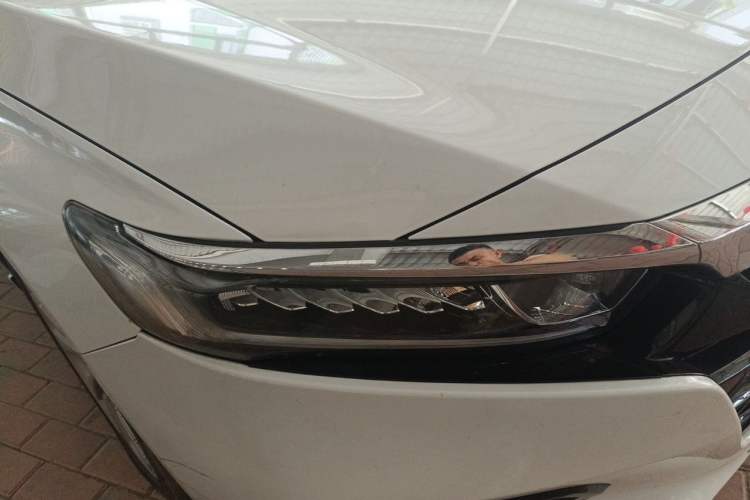 Used Honda Accord 2018 260TURBO Elite Edition China V Right Front Headlight