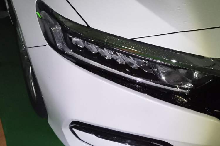 Used Honda Accord 2018 260TURBO Elite Edition China VI Right Front Headlight