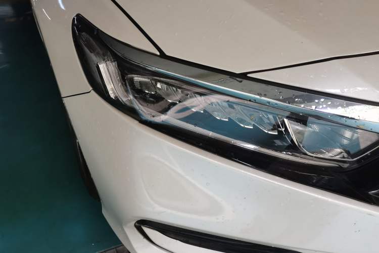 Used Honda Accord 2018 260TURBO Elite Edition China VI Right Front Headlight