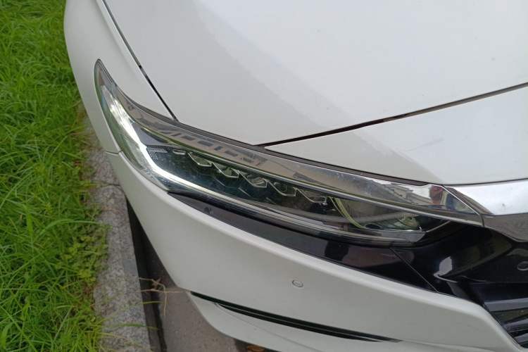 Used Honda Accord 2018 260TURBO Elite Edition China VI Right Front Headlight
