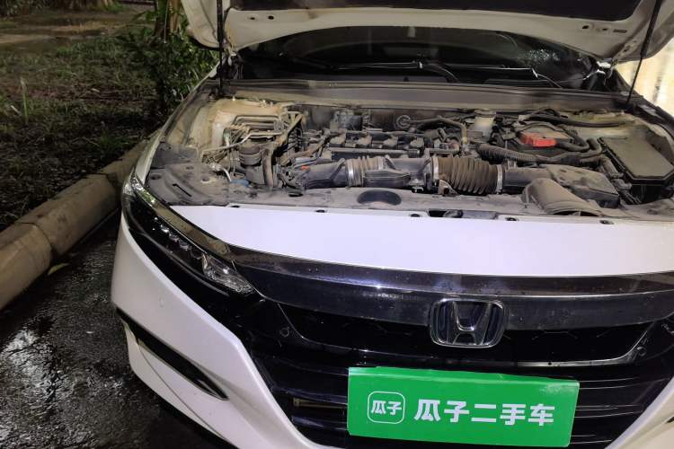 Used Honda Accord 2018 260TURBO Luxury Edition China VI Right Front Headlight