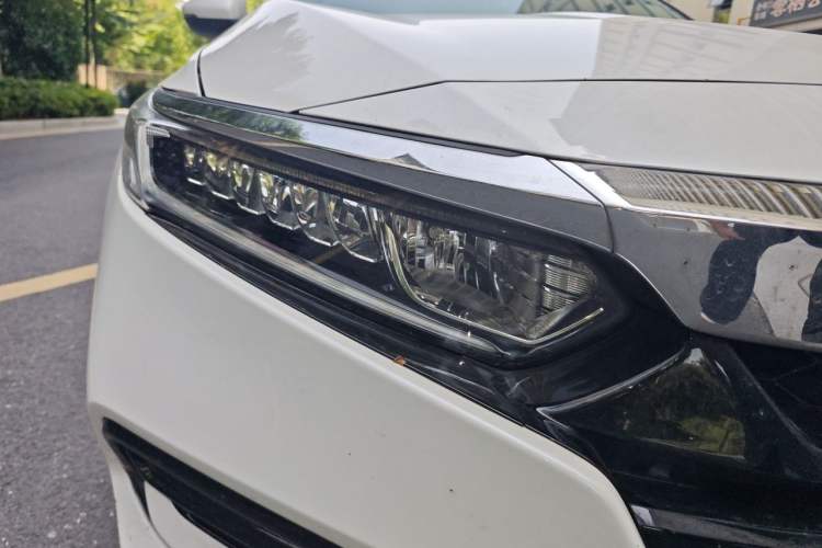 Used Honda Accord 2018 260TURBO Elite Edition China VI Right Front Headlight