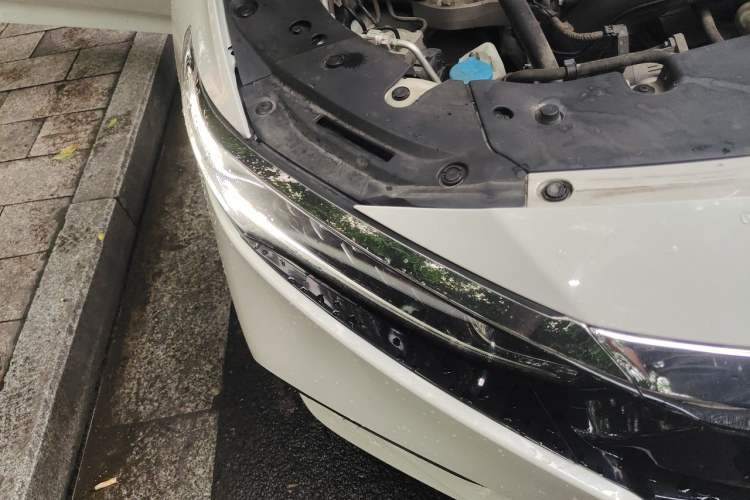 Used Honda Accord 2018 260TURBO Elite Edition China V Right Front Headlight