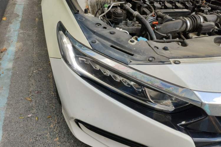 Used Honda Accord 2018 260TURBO Elite Edition China VI Right Front Headlight