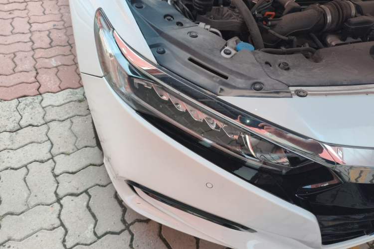 Used Honda Accord 2018 260TURBO Elite Edition China VI Right Front Headlight