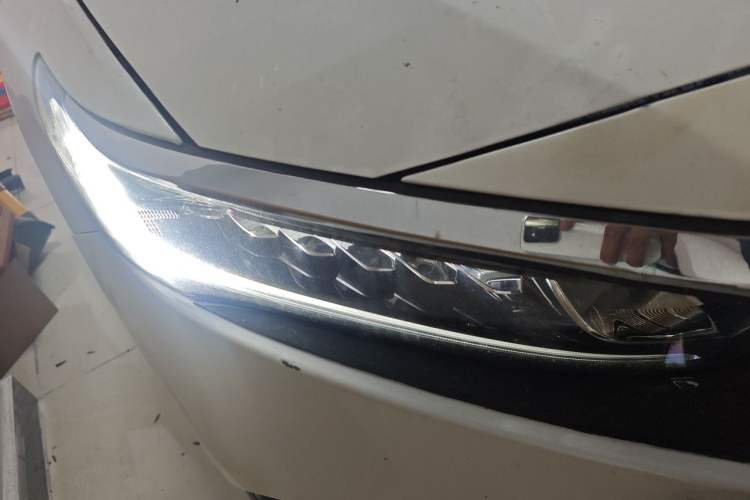 Used Honda Accord 2018 260TURBO Elite Edition China VI Right Front Headlight