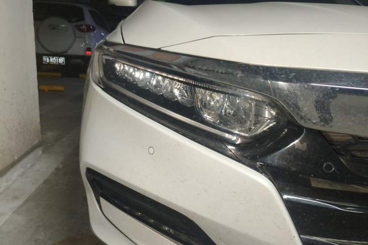 Used Honda Accord 2018 260TURBO Elite Edition China VI Right Front Headlight