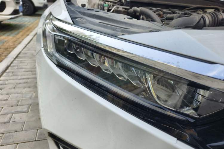 Used Honda Accord 2018 230TURBO Comfort Version National V Right Front Headlight