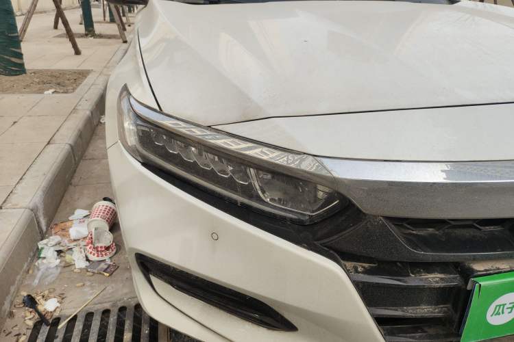 Used Honda Accord 2018 260TURBO Luxury Edition China VI Right Front Headlight