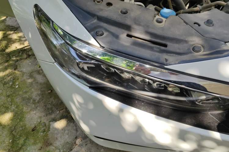 Used Honda Accord 2018 230TURBO Comfort Version National V Right Front Headlight