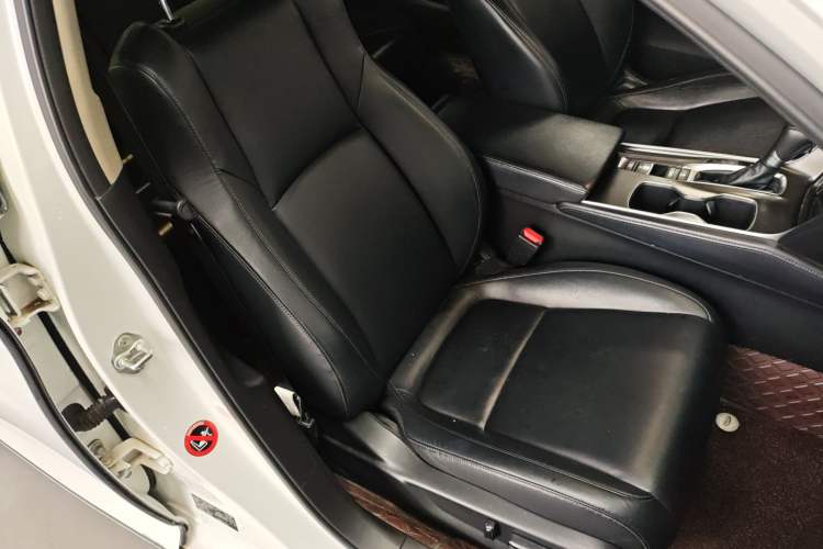 Used Honda Accord 2018 260TURBO Elite Edition China V Right Front Seat