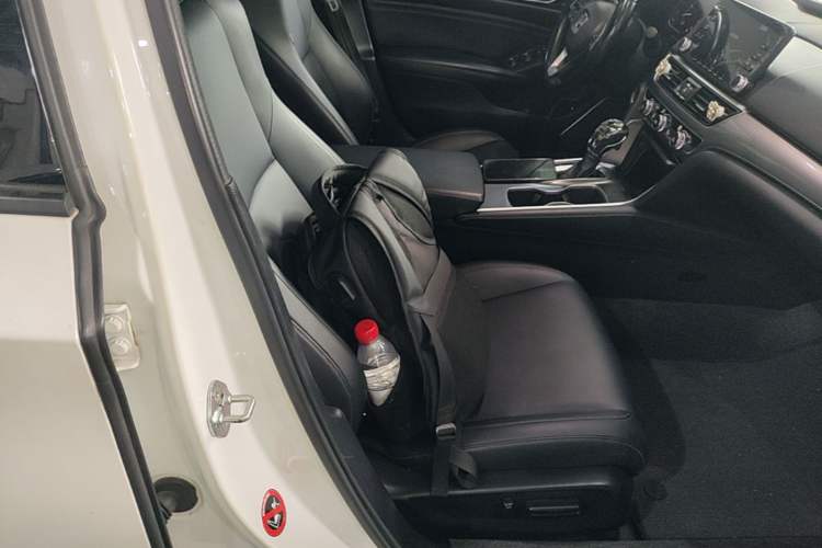 Used Honda Accord 2018 260TURBO Elite Edition China VI Right Front Seat