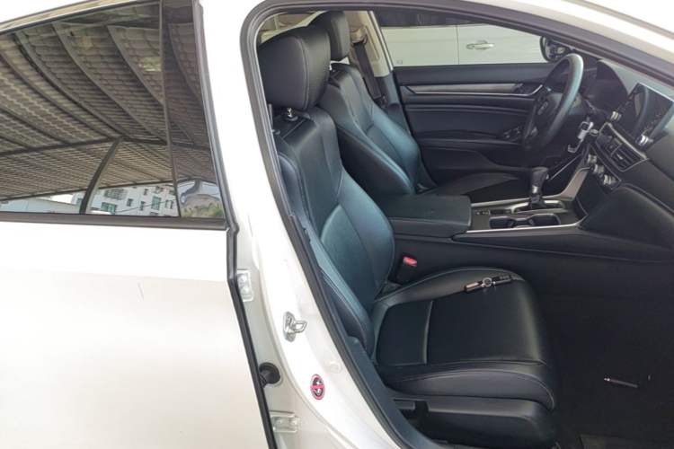 Used Honda Accord 2018 230TURBO Comfort Version National V Right Front Seat