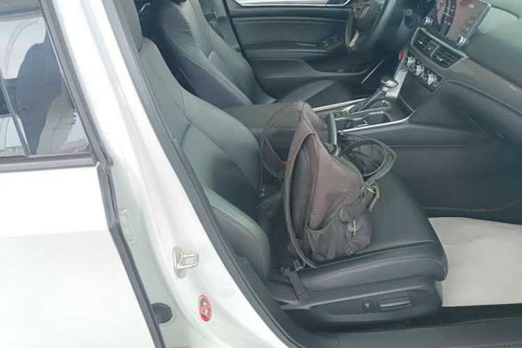 Used Honda Accord 2018 260TURBO Elite Edition China VI Right Front Seat