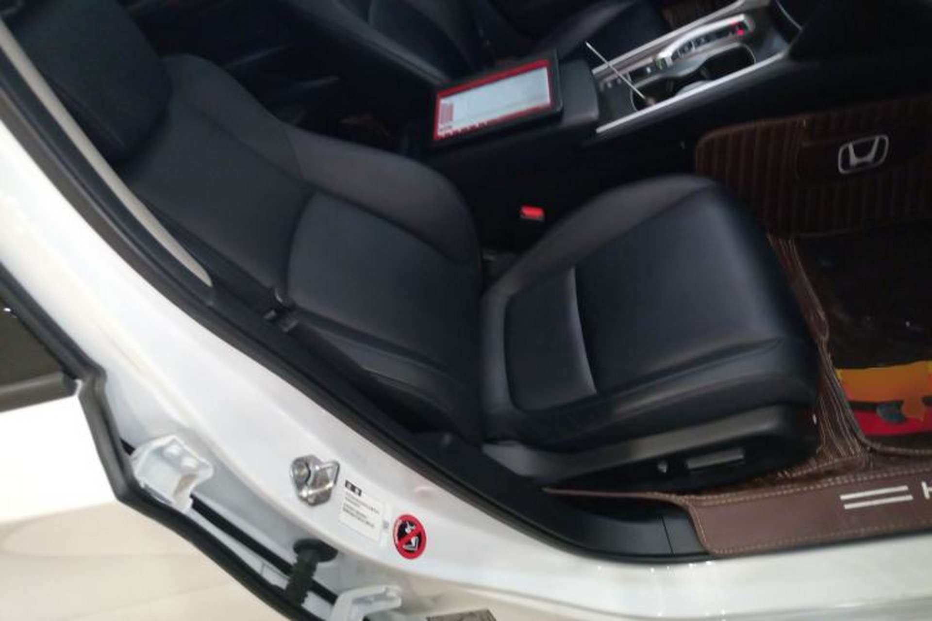 Used Honda Accord 2018 Rui Hybrid 2.0L Rui Ling Edition China VI Right Front Seat
