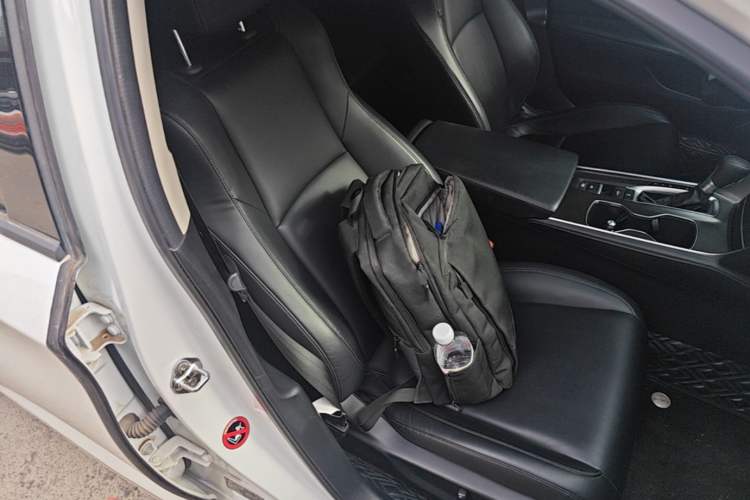 Used Honda Accord 2018 260TURBO Elite Edition China VI Right Front Seat