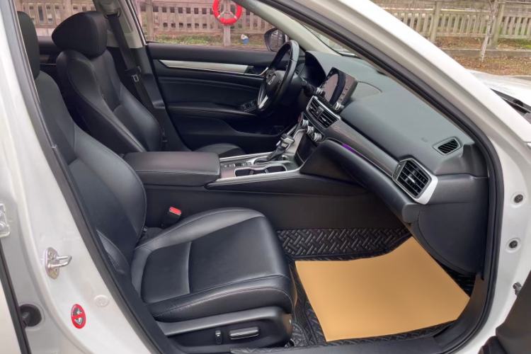 Used Honda Accord 2018 260TURBO Elite Edition China VI Right Front Seat