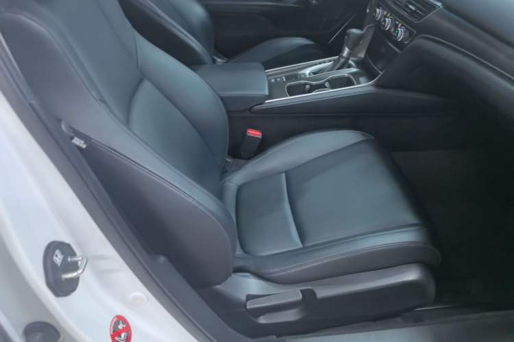 Used Honda Accord 2018 230TURBO Comfort Version National V Right Front Seat