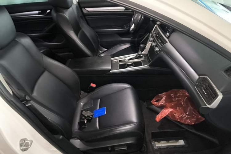 Used Honda Accord 2018 260TURBO Elite Edition China VI Right Front Seat