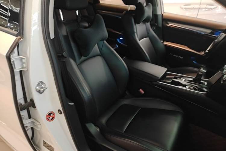 Used Honda Accord 2018 260TURBO Elite Edition China VI Right Front Seat