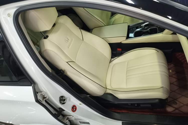 Used Honda Accord 2018 260TURBO Luxury Edition China VI Right Front Seat