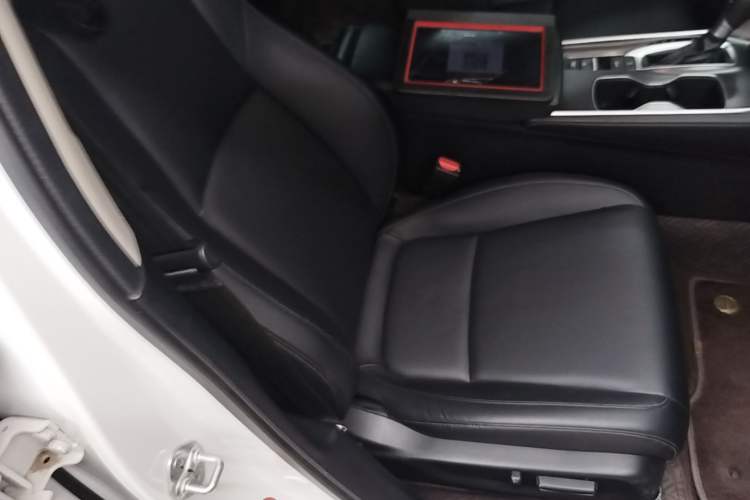Used Honda Accord 2018 260TURBO Elite Edition China V Right Front Seat