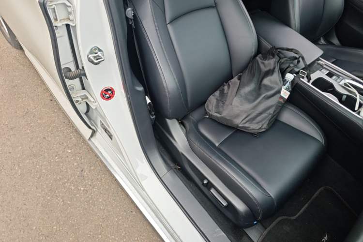 Used Honda Accord 2018 260TURBO Elite Edition China V Right Front Seat