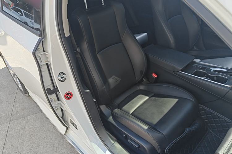 Used Honda Accord 2018 260TURBO Elite Edition China VI Right Front Seat
