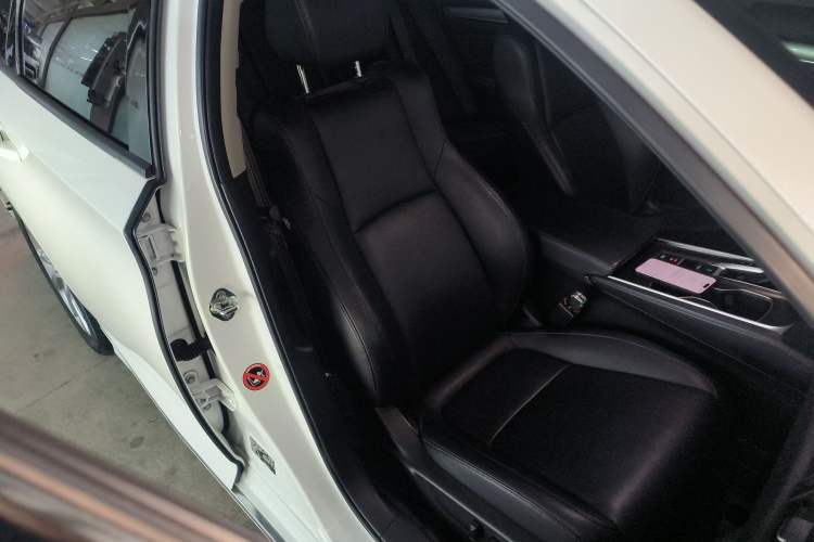 Used Honda Accord 2018 260TURBO Elite Edition China VI Right Front Seat