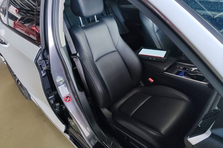 Used Honda Accord 2018 Rui Hybrid 2.0L Rui Ling Edition China VI Right Front Seat