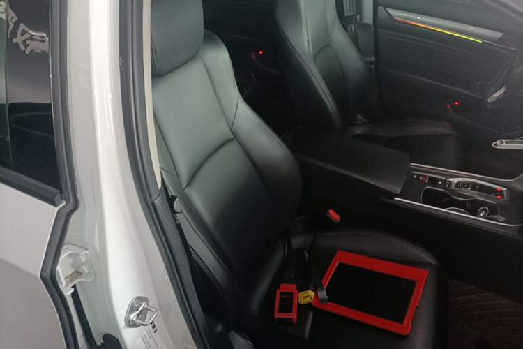 Used Honda Accord 2018 Rui Hybrid 2.0L Rui Ling Edition China VI Right Front Seat
