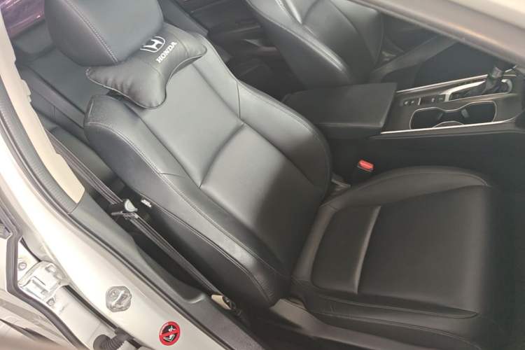 Used Honda Accord 2018 260TURBO Luxury Edition China VI Right Front Seat