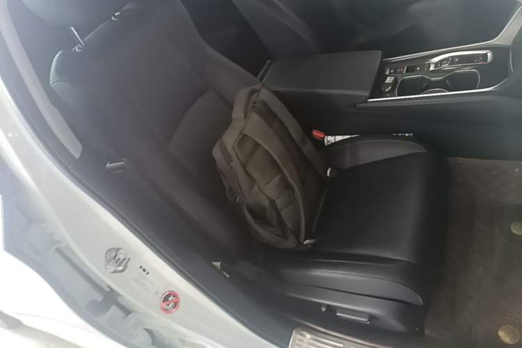 Used Honda Accord 2018 Rui Hybrid 2.0L Rui Ling Edition China VI Right Front Seat