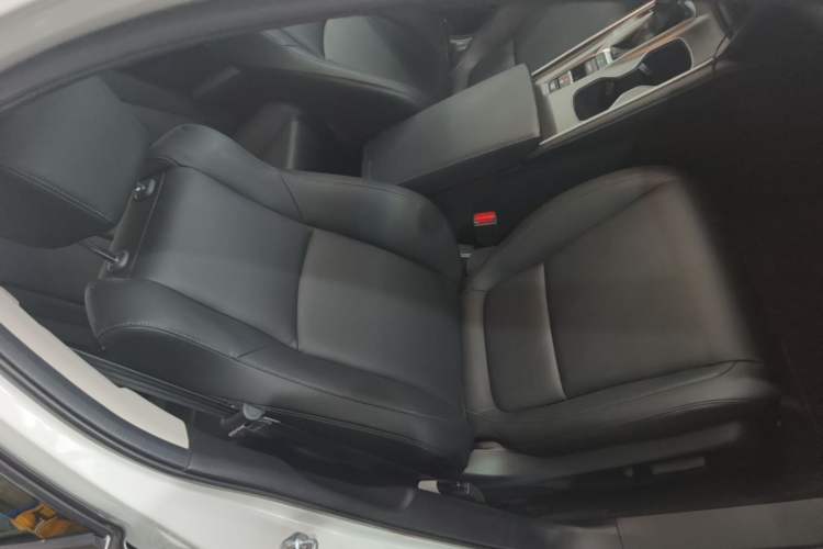 Used Honda Accord 2018 260TURBO Elite Edition China VI Right Front Seat