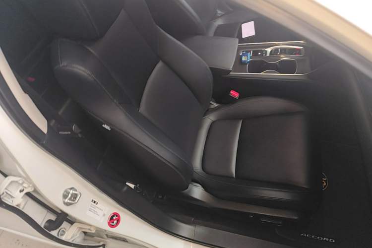 Used Honda Accord 2018 Rui Hybrid 2.0L Rui Ling Version China V Right Front Seat