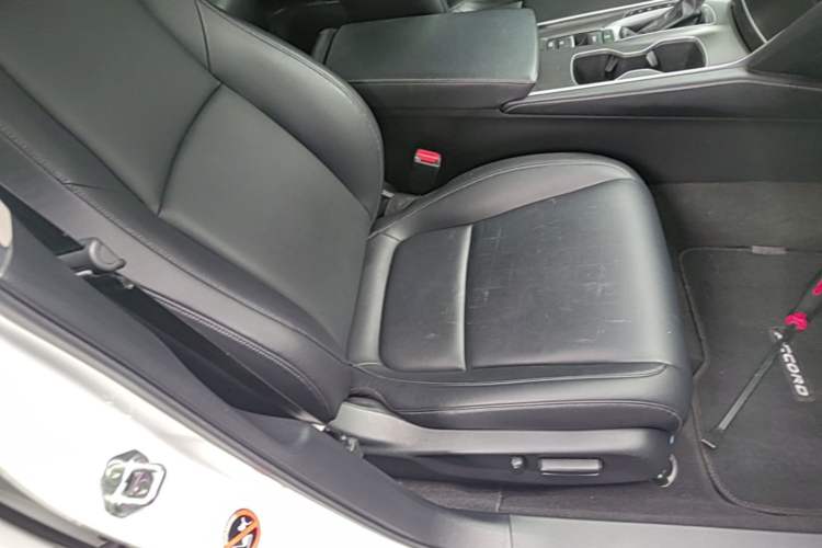 Used Honda Accord 2018 260TURBO Elite Edition China V Right Front Seat