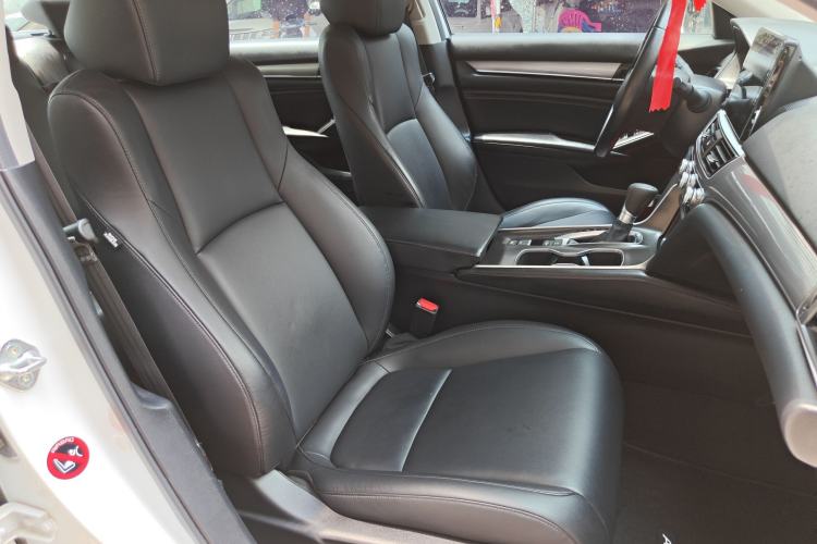 Used Honda Accord 2018 260TURBO Elite Edition China VI Right Front Seat