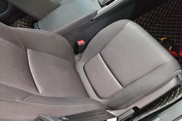 Used Honda Accord 2018 Rui·Hybrid 2.0L Rui Ku Edition China VI Right Front Seat