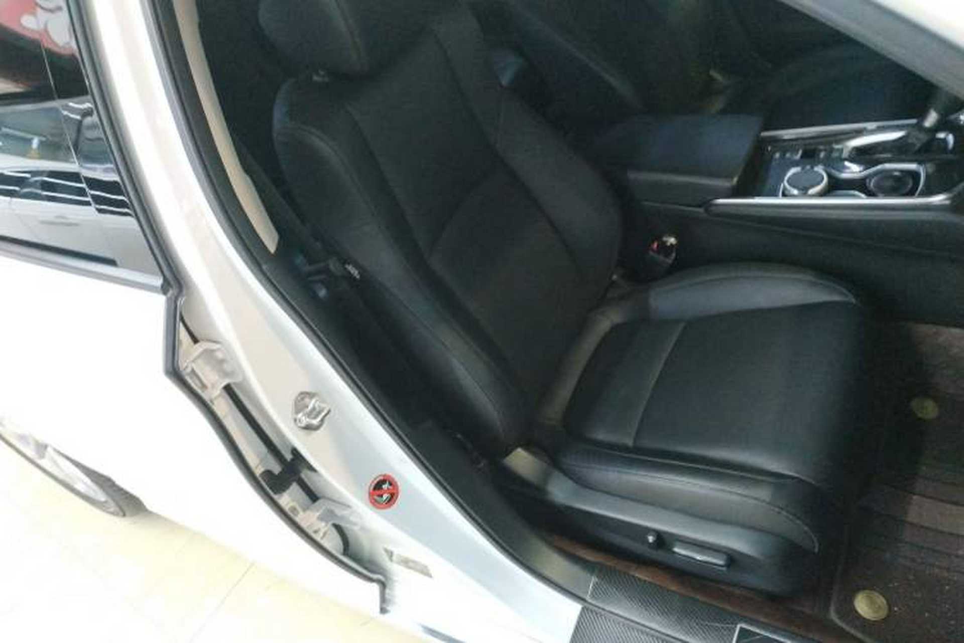 Used Honda Accord 2018 260TURBO Elite Edition China VI Right Front Seat