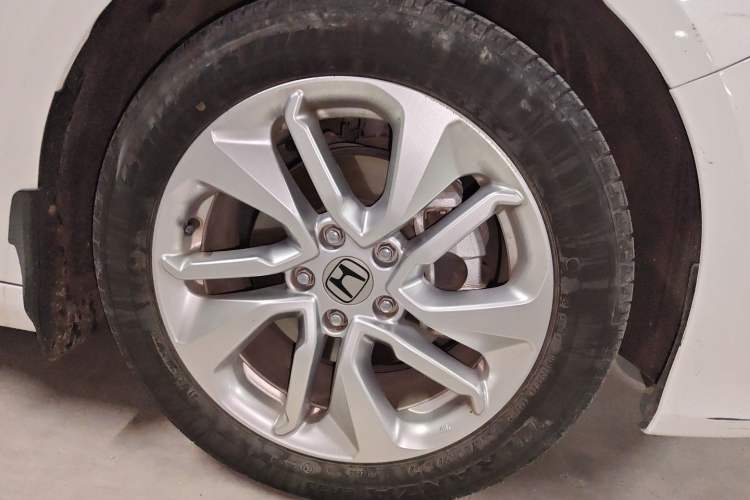 Used Honda Accord 2018 260TURBO Elite Edition China V Right Front Wheel Hub