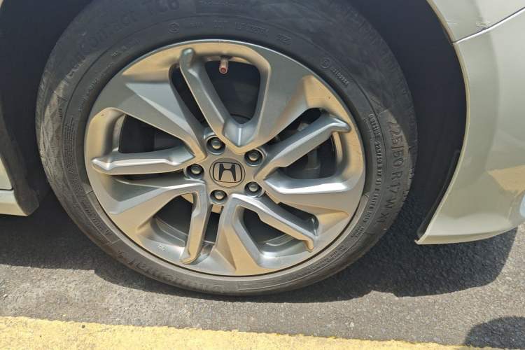 Used Honda Accord 2018 260TURBO Luxury Edition China VI Right Front Wheel Hub